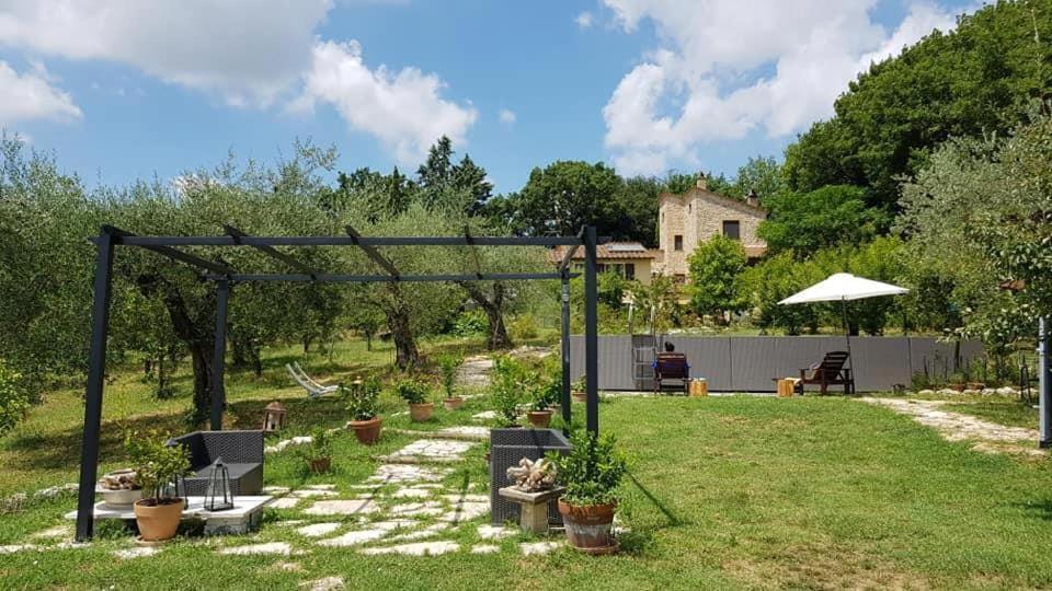 B&B And Wellness Il Pomario Di Montepiglio Resort Naturista Amelia Exterior foto